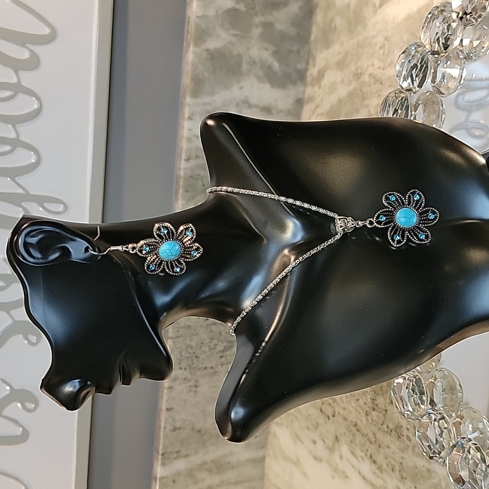Jewelry Set Earrings and necklace
